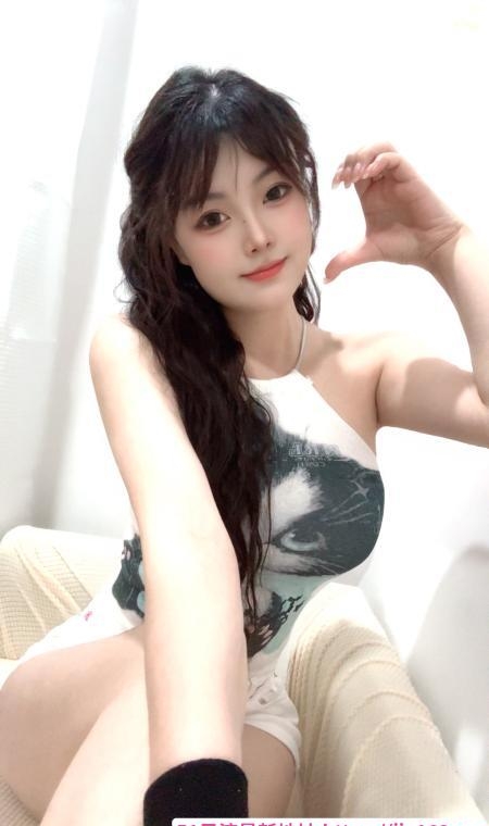 体验性感身材沐沐 3