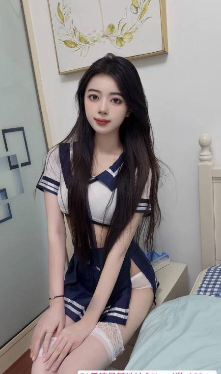 性感身材长腿女友萱萱 3