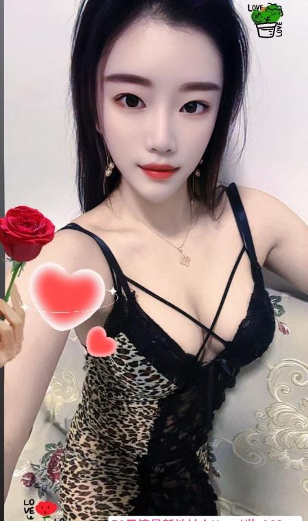 性感女仆青青 3