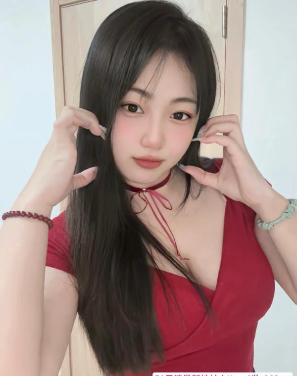微胖巨乳彤彤 3