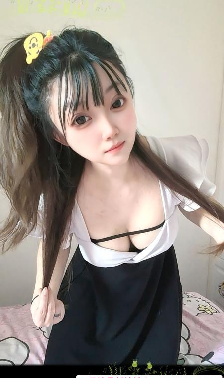 临平马尾制服小骚货 4