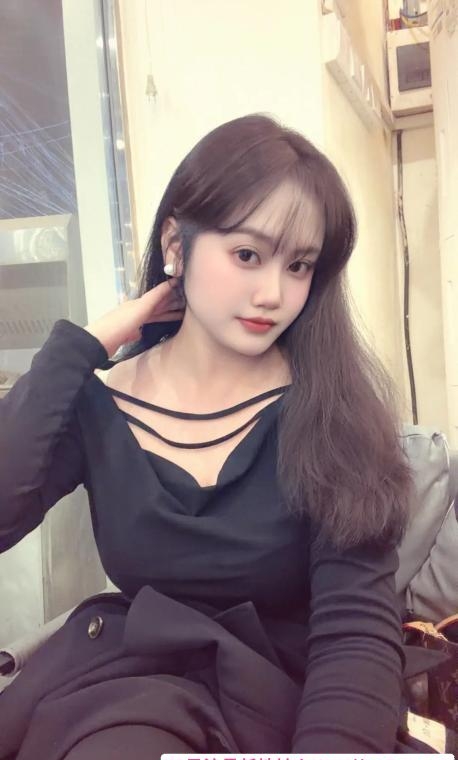 南山气质性感妹妹 4