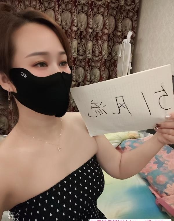 寂寞小少妇 4