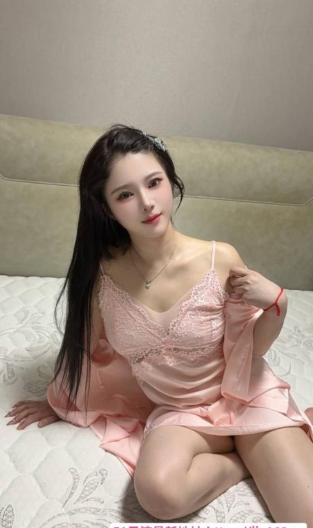 上城翘臀御姐雅琪 4