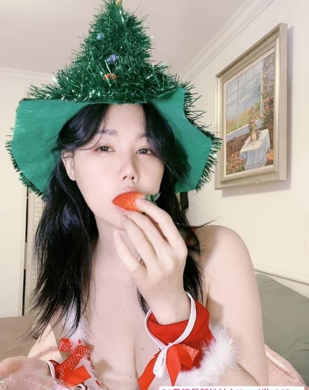 后入蜜桃臀安然 4