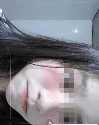 年轻会玩小姐姐