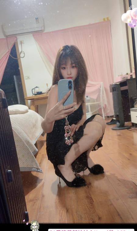 身材棒棒小姐姐 1