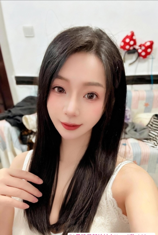 上城童颜巨乳春节在线 1