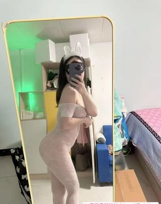 南沙黑丝肉臀小静