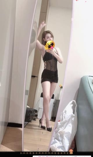 火辣美女宝儿