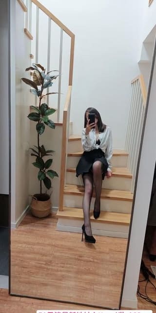 新新小少妇