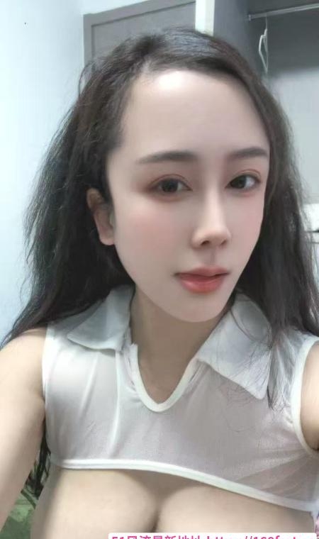 拱墅区大胸彤彤 1