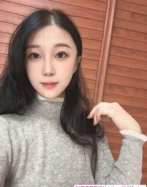 光谷高挑小仙女 1