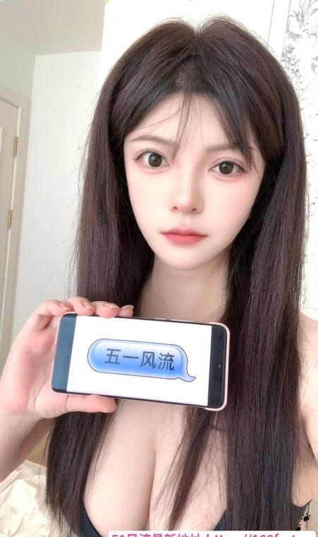 朝阳三点粉大胸妹子 1