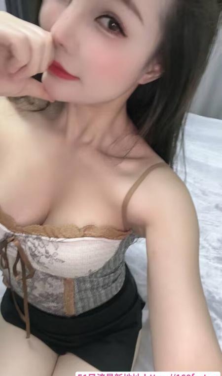 南山瑶瑶 1
