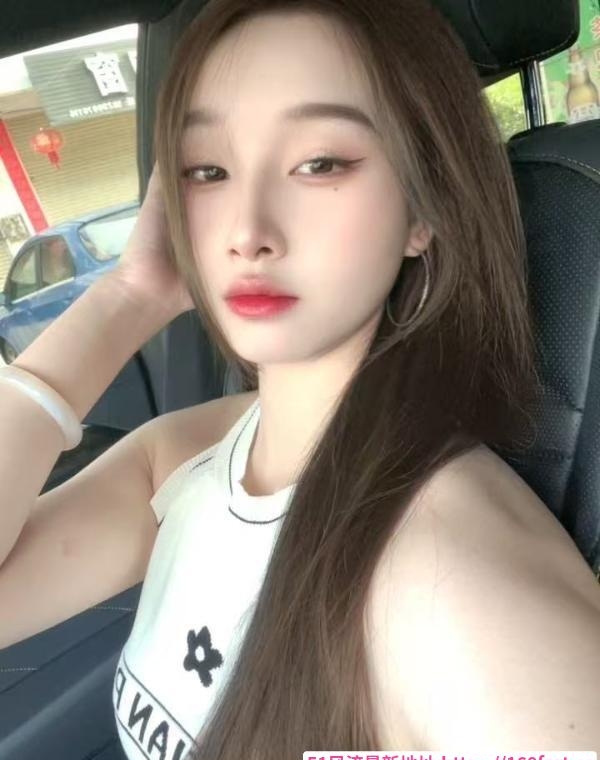 宝安女友感小美 1