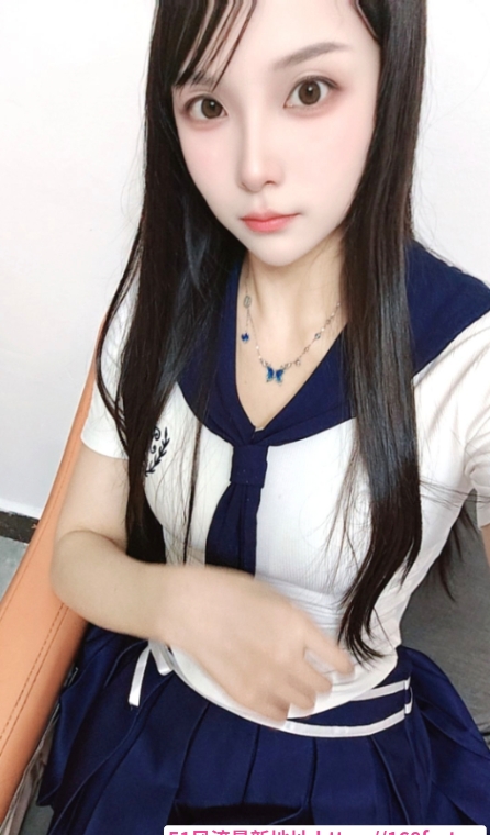 钟爱白云奶妈少妇 1
