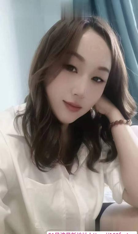 徐汇风骚服务少妇 1