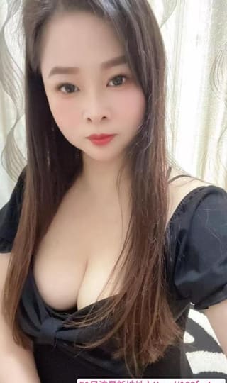 丰满大胸小丽丽