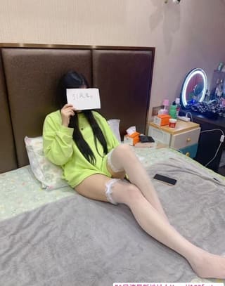 可萝可欲的喵喵姐姐