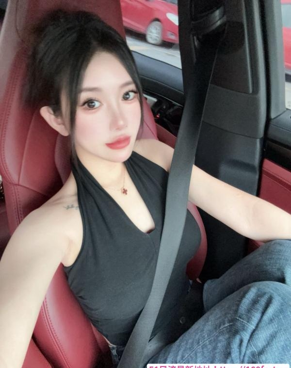 南开服务大胸川妹子 1
