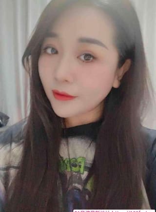 滨江肥臀卡戴珊