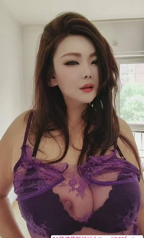 风骚服务好熟女 1