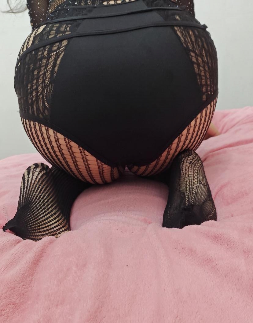丰胸肥臀熟女好说话 1