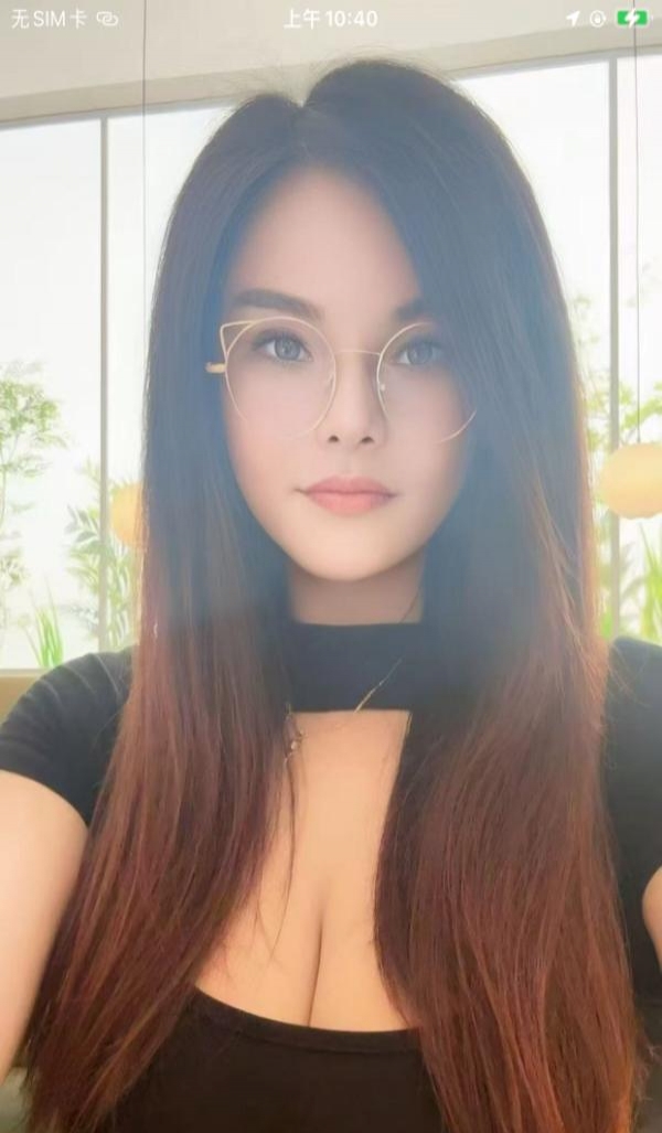 大胸莎莎 1