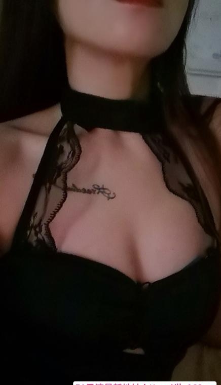 硚口肥臀服务系菲菲 2