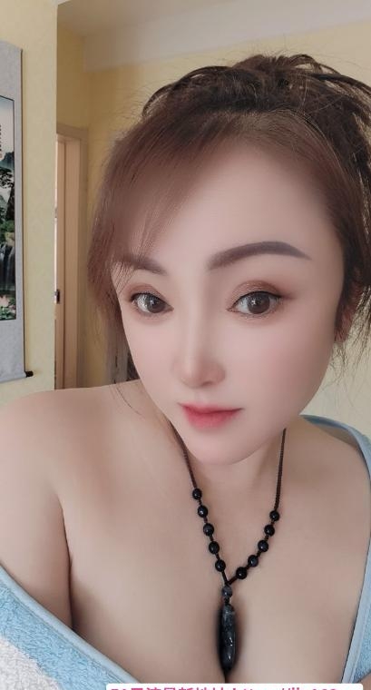 津南喷水壶弘姐 2