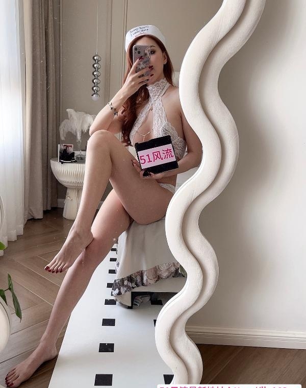 颜值系骚货女友 2