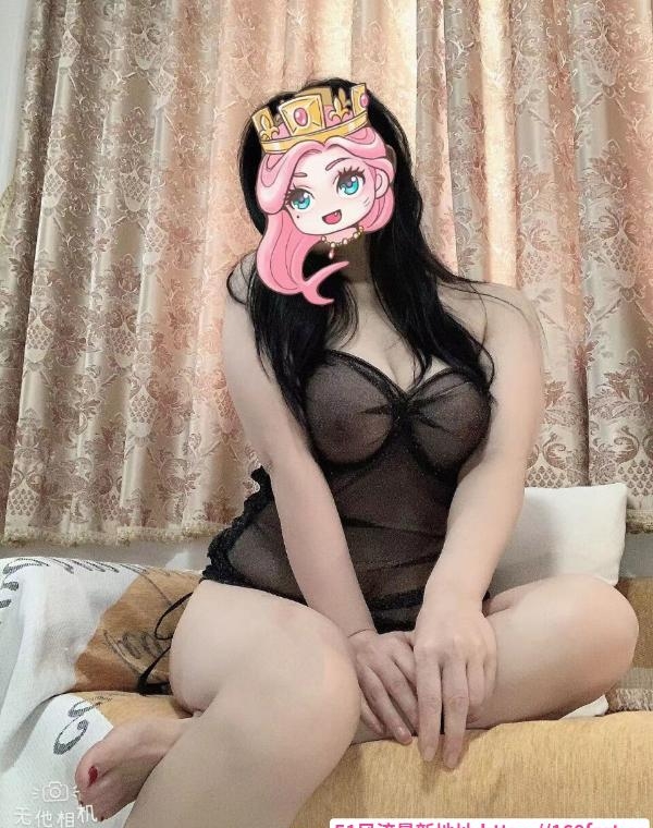 轻少妇美好 2