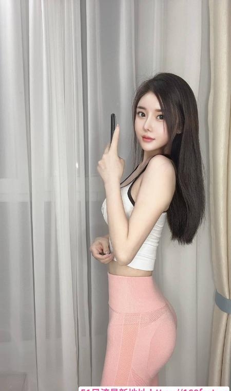 波圆臀翘颜值御姐桃子 2