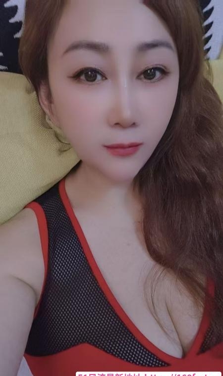 武汉SM贱妇 2