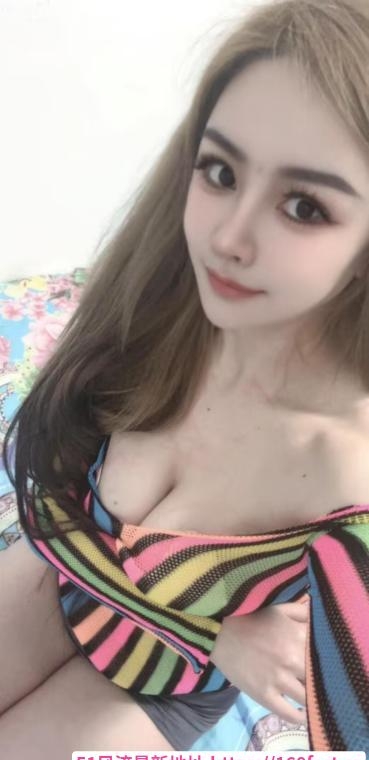 浦东混血儿伊娜 2