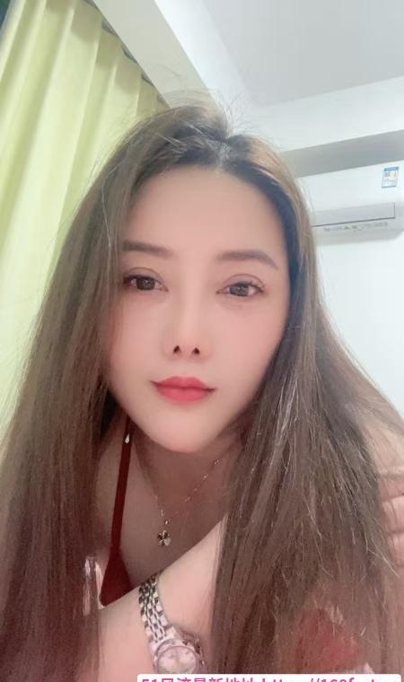 大胸服务小少妇 2