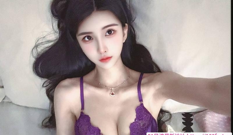 天河翘臀情趣御姐 2