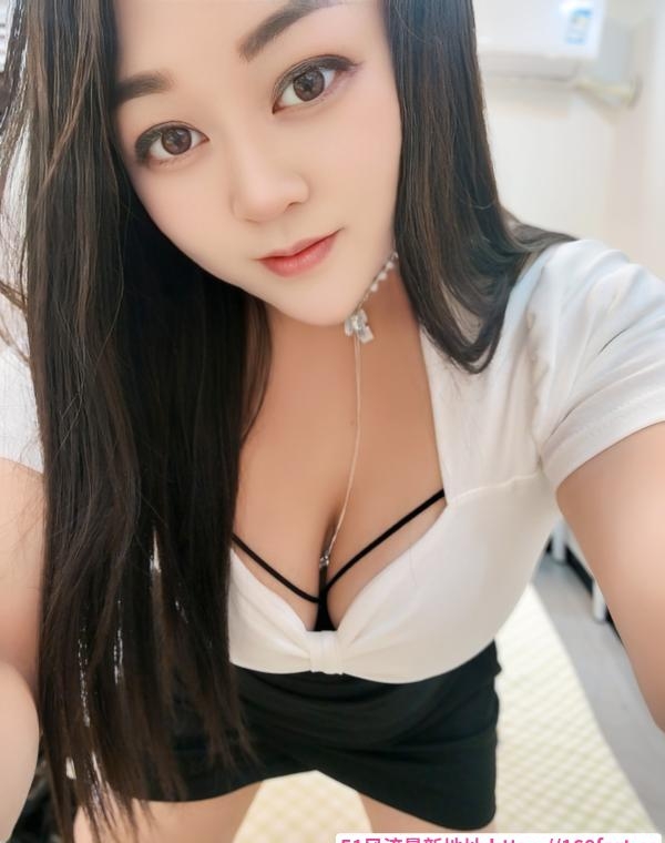 滨江丰乳肥臀熟女 2