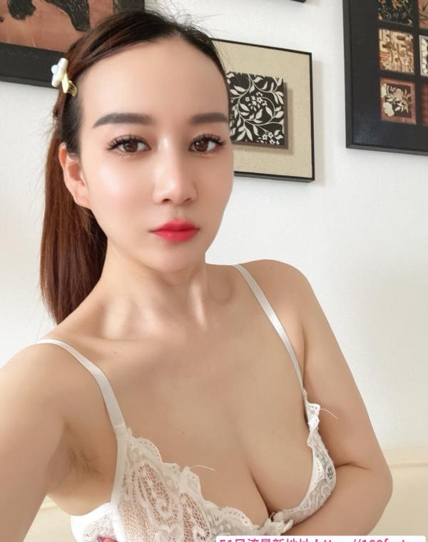 沌口气质少妇丹丹 2