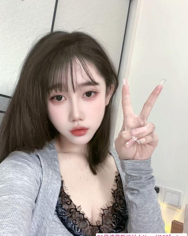 E奶御姐高圆圆 2