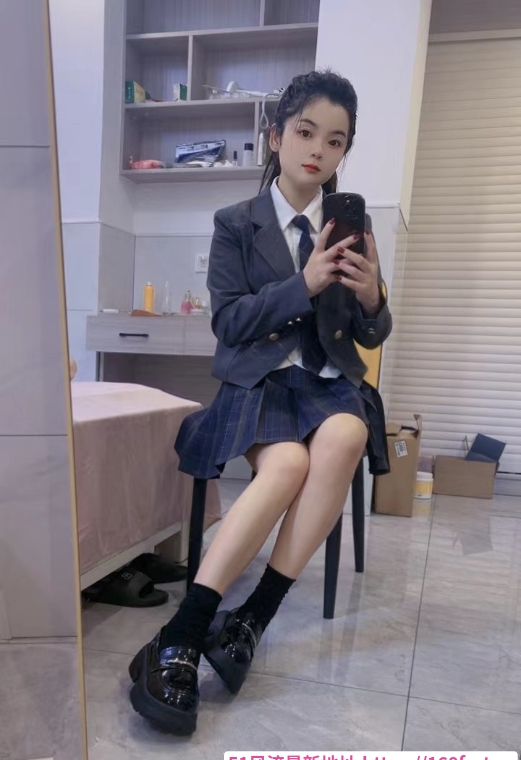 少妇大奶婷婷 2