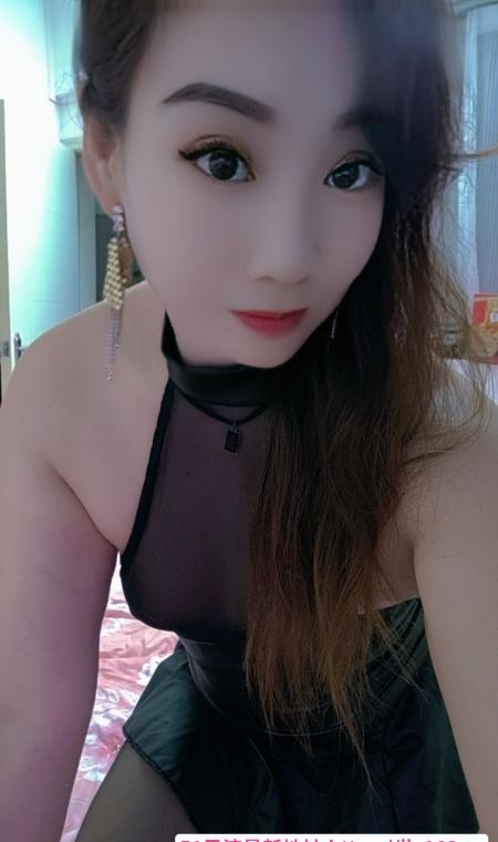 美胸骚妇凤凤 3