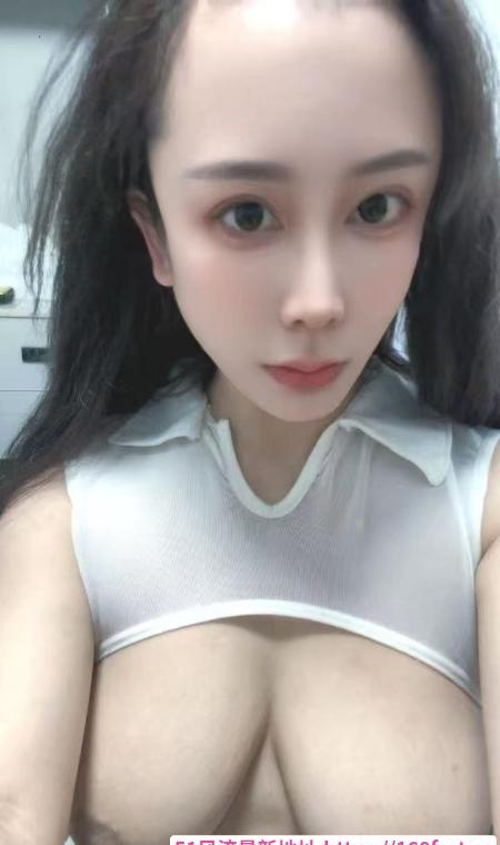 拱墅区大胸彤彤 3