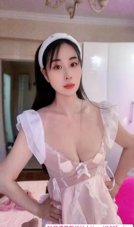杭州美臀少妇西西 3