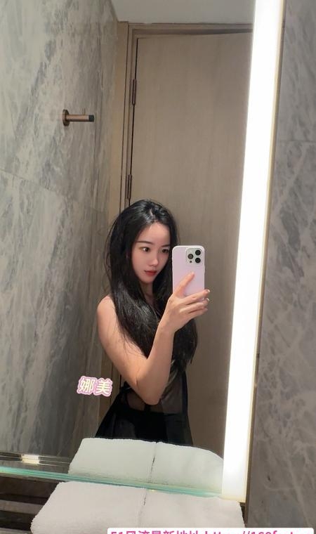 宝安西乡平面模特娜美 3