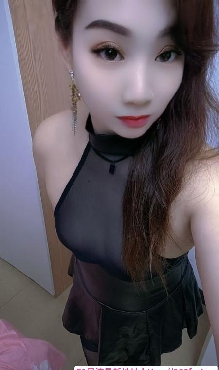 丰满少妇凤姐 3
