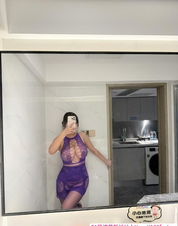 丰满大奶妹钰钰 3