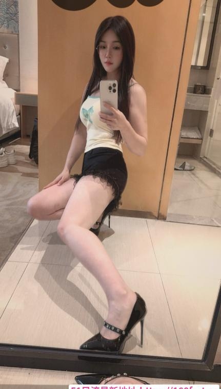 龙华雨涵 3