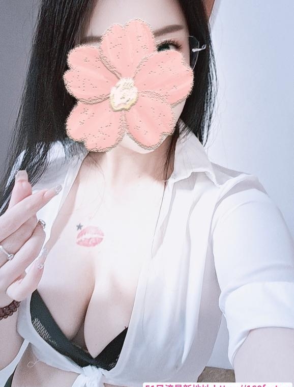 潭村巨乳气质少妇 3